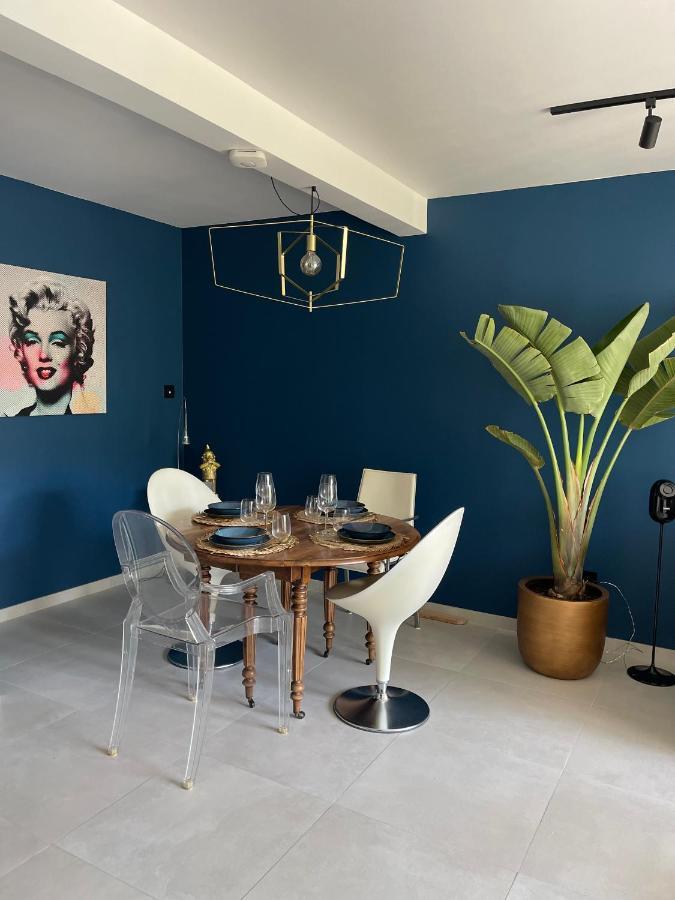 Appartement De Caractere Avec Jacuzzi Fréjus Exterior foto